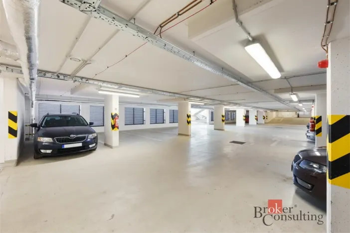 Pronájem bytu 2+kk, Praha - Hlubočepy, Fabiánové, 84 m2