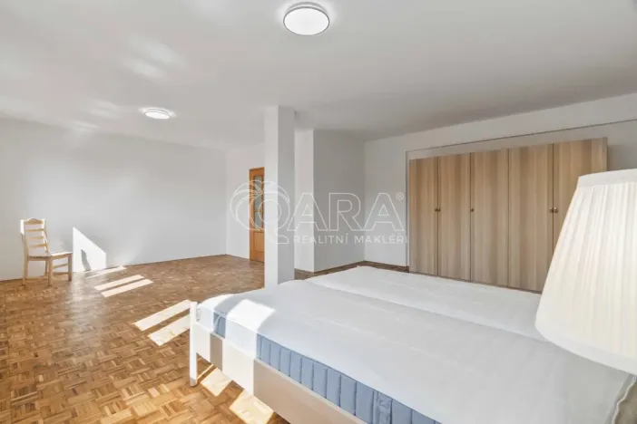 Pronájem bytu 5+kk, Praha - Nové Město, Kateřinská, 184 m2