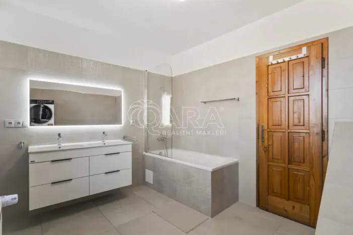Pronájem bytu 5+kk, Praha - Nové Město, Kateřinská, 184 m2
