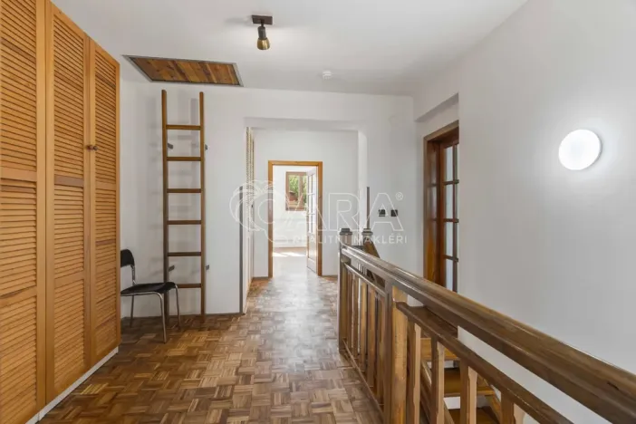 Pronájem bytu 5+kk, Praha - Nové Město, Kateřinská, 184 m2