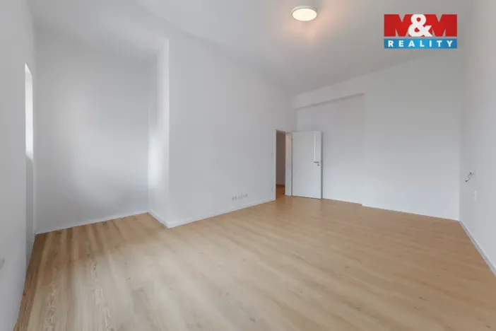 Prodej bytu 3+kk, Cheb, K Nemocnici, 90 m2