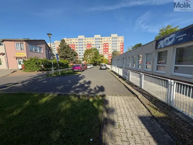 Pronájem kanceláře, Most, Růžová, 84 m2