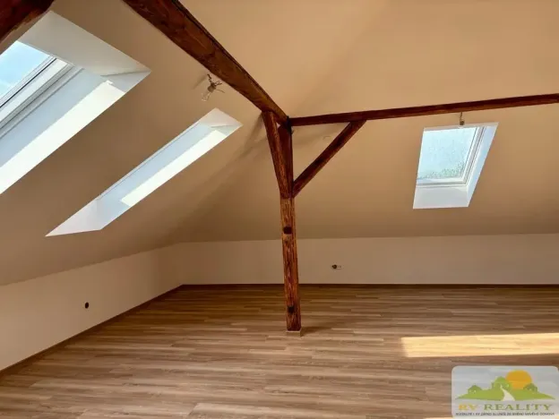 Pronájem bytu 1+kk, Chrudim - Chrudim IV, 60 m2