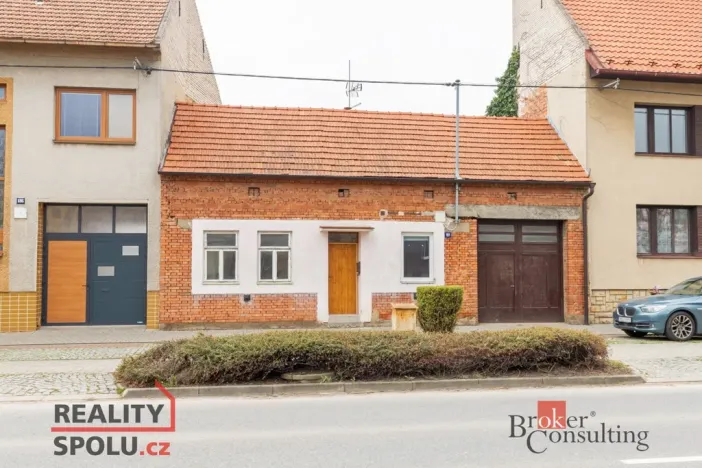 Prodej rodinného domu, Hluk, Hlavní, 166 m2