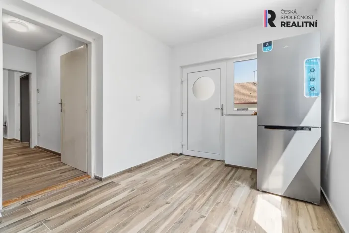 Prodej rodinného domu, Rašovice, 195 m2