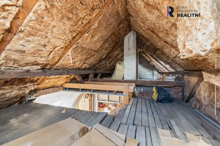 Prodej rodinného domu, Rašovice, 195 m2