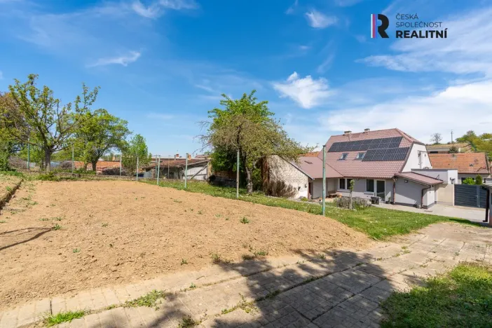 Prodej rodinného domu, Rašovice, 195 m2