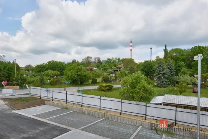 Pronájem bytu 2+kk, Holice, Pod Parkem, 46 m2