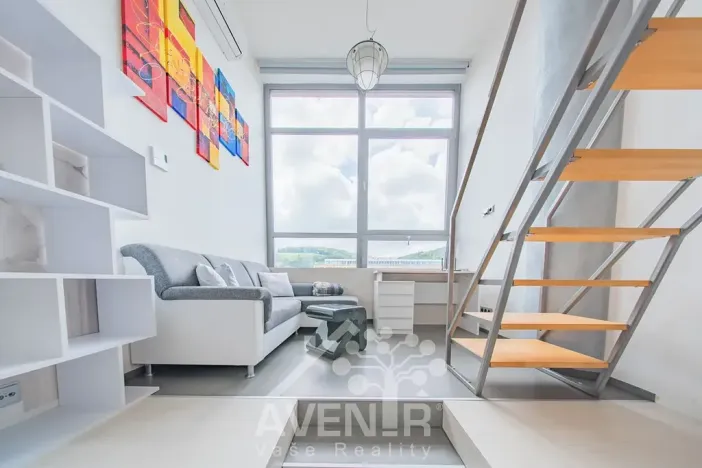 Pronájem atypického bytu, Zlín, J. A. Bati, 41 m2