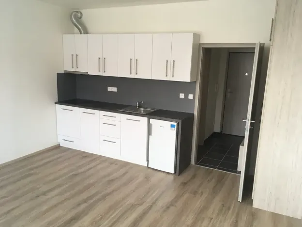 Pronájem bytu 1+kk, Brno, Vranovská, 26 m2