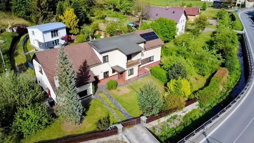 Prodej rodinného domu, Bílovec, 200 m2