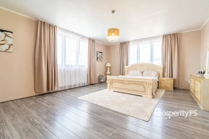 Prodej rodinného domu, Kyselovice, 290 m2