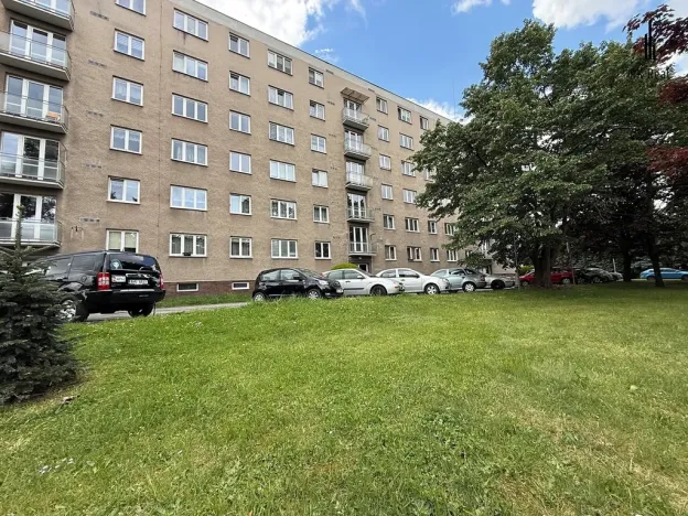 Prodej bytu 3+1, Hradec Králové, třída SNP, 70 m2