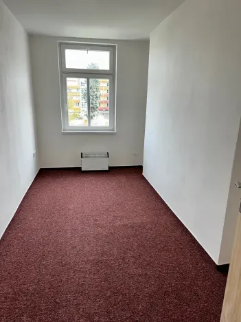 Pronájem bytu 2+kk, Pardubice, Sladkovského, 45 m2