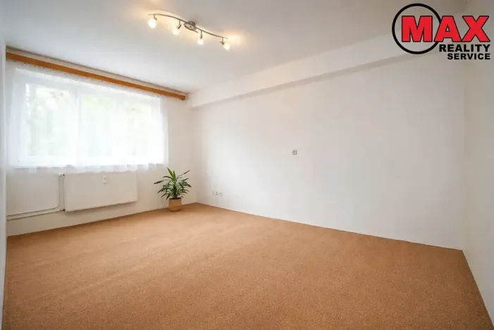 Pronájem bytu 1+1, Praha - Vršovice, K louži, 35 m2