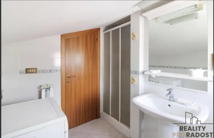 Prodej bytu 2+kk, Via delle Regioni,Alba Adriatica,Itálie, 65 m2
