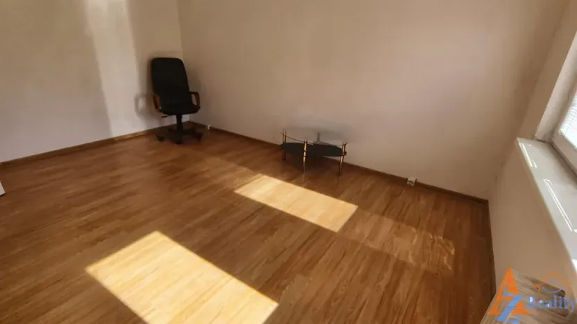 Pronájem bytu 1+1, Jirkov, Studentská, 35 m2