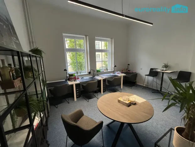 Pronájem kanceláře, Mariánské Lázně, Lidická, 39 m2