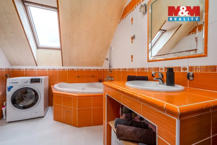 Prodej rodinného domu, Bobnice, Za Školou, 105 m2