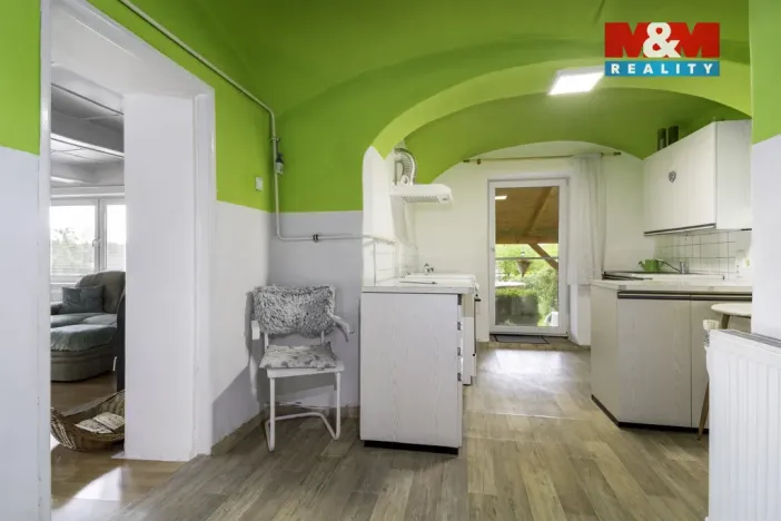Prodej rodinného domu, Uhersko, 120 m2