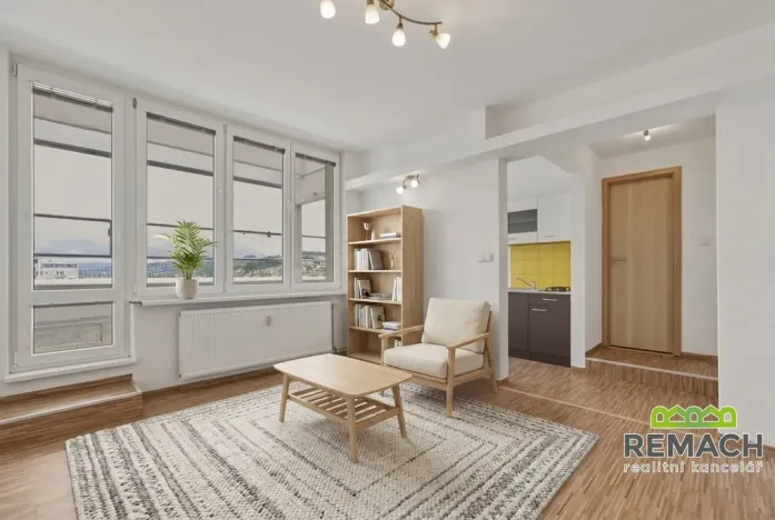 Prodej bytu 1+kk, Zlín, Ševcovská, 33 m2