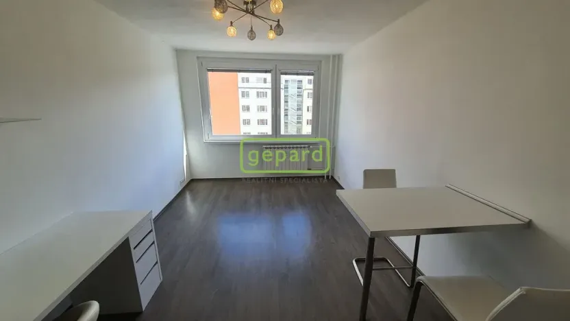 Pronájem bytu 2+kk, Praha, Veronské nám., 42 m2