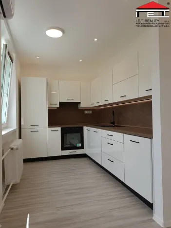 Prodej bytu 2+1, Kopřivnice, Lidická, 58 m2