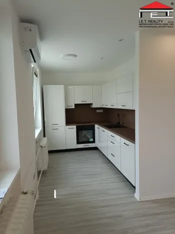 Prodej bytu 2+1, Kopřivnice, Lidická, 58 m2