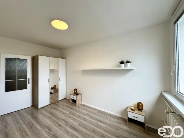 Pronájem bytu 2+kk, Praha, Štichova, 48 m2
