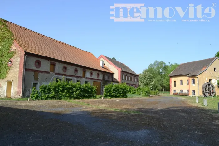 Prodej zemědělské usedlosti, Klatovy - Beňovy, 2222 m2