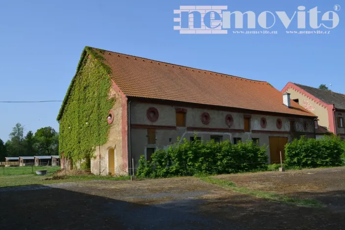 Prodej zemědělské usedlosti, Klatovy - Beňovy, 2222 m2