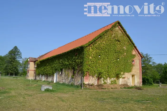 Prodej zemědělské usedlosti, Klatovy - Beňovy, 2222 m2
