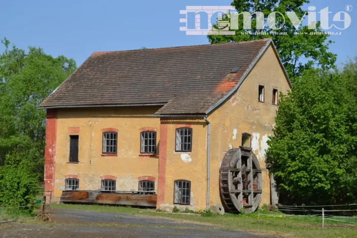 Prodej zemědělské usedlosti, Klatovy - Beňovy, 2222 m2