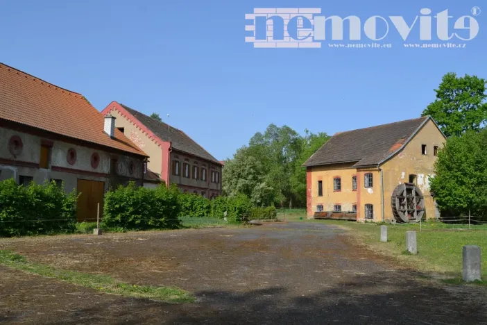 Prodej zemědělské usedlosti, Klatovy - Beňovy, 2222 m2