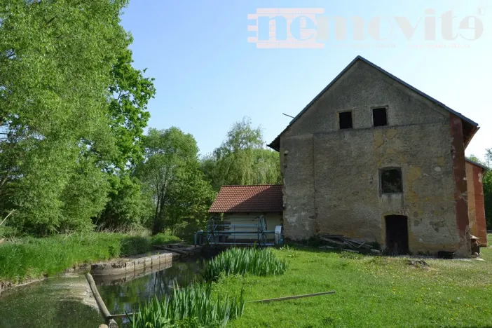 Prodej zemědělské usedlosti, Klatovy - Beňovy, 2222 m2