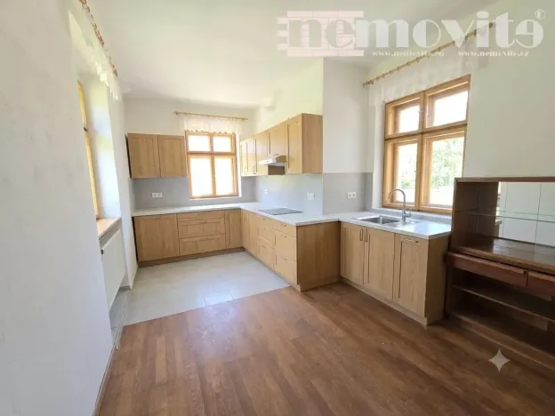 Prodej zemědělské usedlosti, Klatovy - Beňovy, 2222 m2