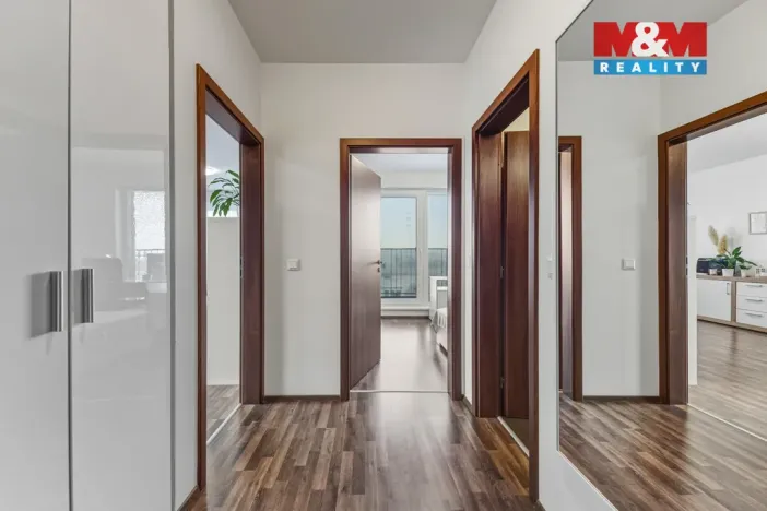 Pronájem bytu 2+kk, Pardubice - Zelené Předměstí, Na Spravedlnosti, 53 m2