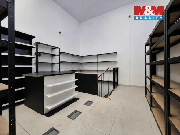 Pronájem obchodního prostoru, Praha - Nové Město, Štěpánská, 61 m2