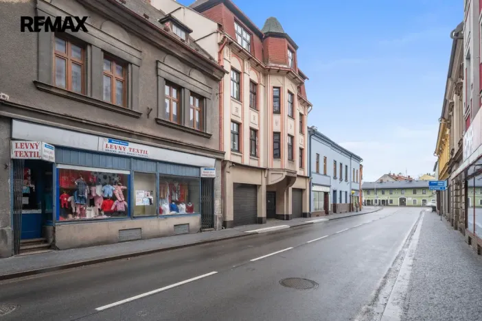 Pronájem bytu 2+kk, Hronov, T. G. Masaryka, 52 m2