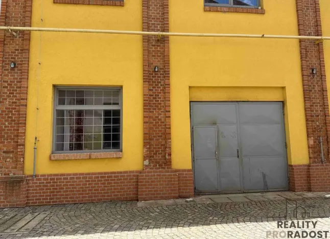 Pronájem skladu, Blansko, 102 m2