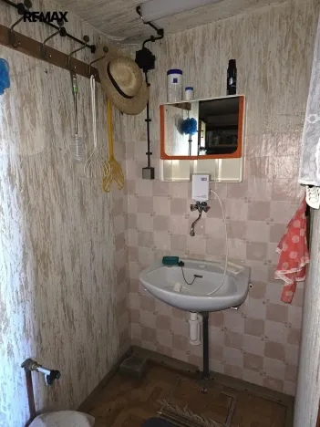 Prodej chaty, Křesín, 39 m2