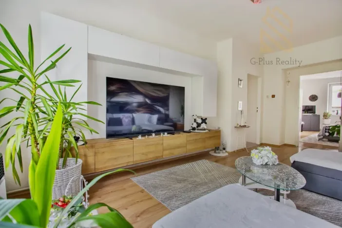 Prodej bytu 3+1, Louny, Husova, 90 m2
