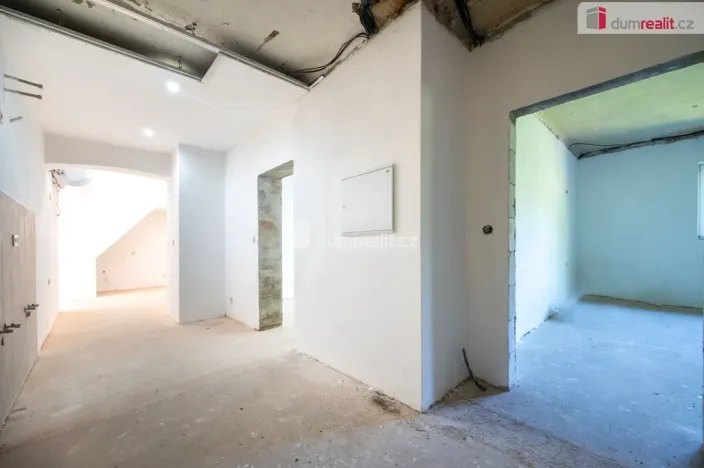 Prodej rodinného domu, Hrdějovice - Opatovice, 1111 m2