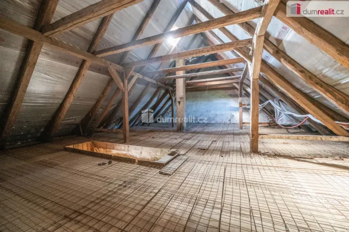 Prodej rodinného domu, Hrdějovice - Opatovice, 1111 m2