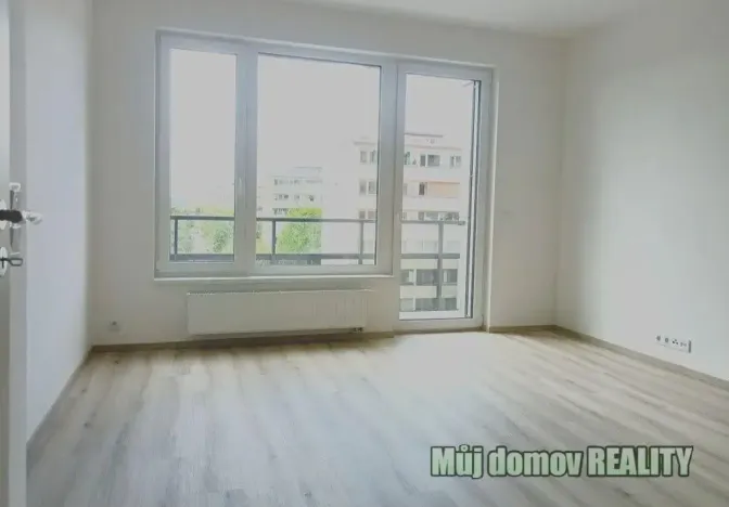 Pronájem bytu 2+kk, Praha - Kamýk, 45 m2