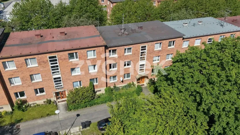 Prodej bytu 3+1, Zlín, Obeciny VIII, 66 m2