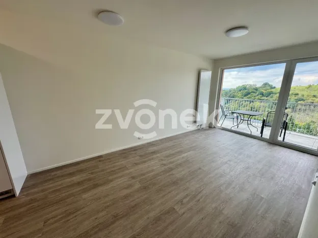 Pronájem bytu 2+kk, Zlín, Nad Stráněmi, 54 m2