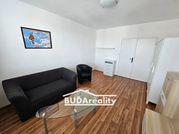 Pronájem bytu 1+1, Zlín, Dlouhá, 37 m2