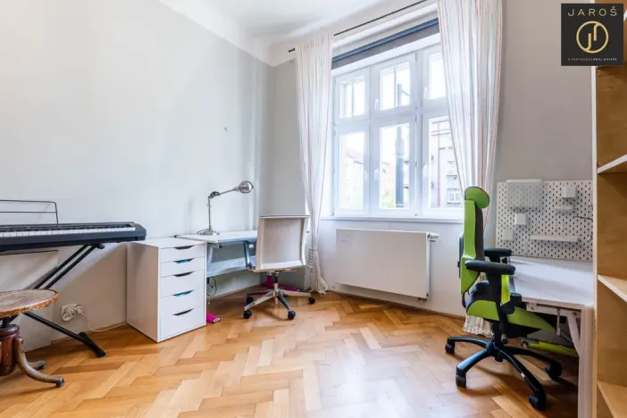 Prodej bytu 3+kk, Praha - Vršovice, Vršovická, 77 m2