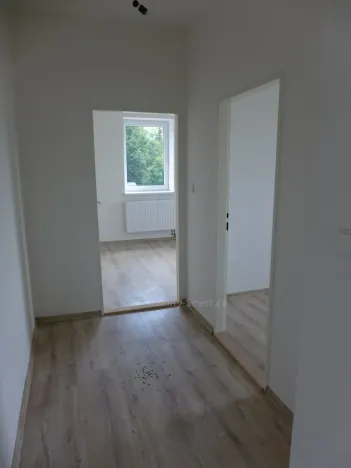 Pronájem bytu 3+1, Skalice u České Lípy, 87 m2